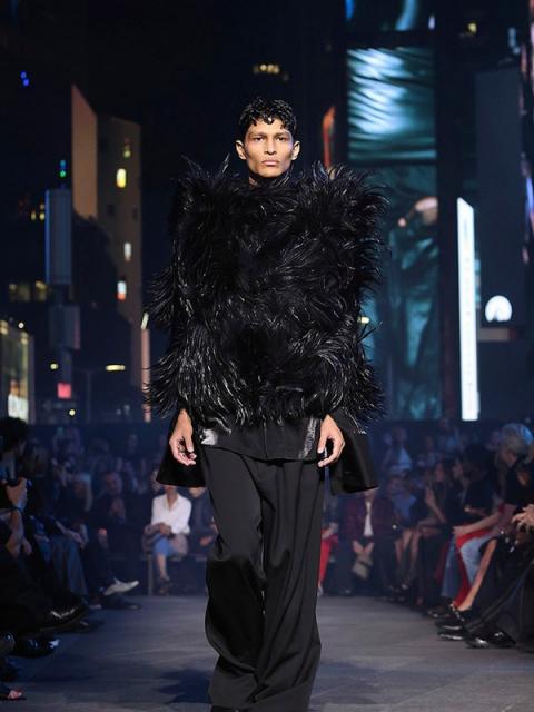 Коллекция Gucci Resort 2027 (111569-gucci-resort-03.jpg)