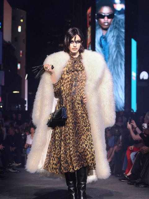 Коллекция Gucci Resort 2027 (111569-gucci-resort-06.jpg) Коллекция Gucci Resort 2027 (111569-gucci-resort-06.jpg)