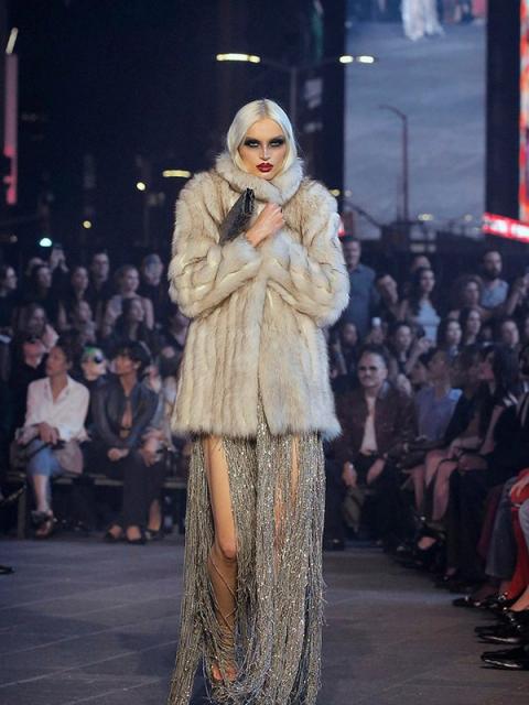Коллекция Gucci Resort 2027 (111569-gucci-resort-b.jpg)