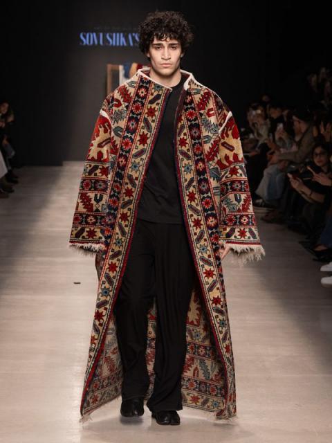 Sovushkas Bag дебютировал на Московской неделе моды (111588-sovushkas-bag-b.jpg) Sovushkas Bag дебютировал на Московской неделе моды (111588-sovushkas-bag-b.jpg)