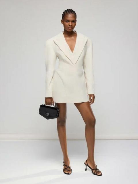 Коллекция Karl Lagerfeld весна-лето 2026 (111621-karl-lagerfeld-ss-03.jpg) Коллекция Karl Lagerfeld весна-лето 2026 (111621-karl-lagerfeld-ss-03.jpg)