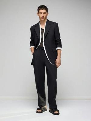 Коллекция Karl Lagerfeld  весна-лето 2026 (111621-karl-lagerfeld-ss-06.jpg)