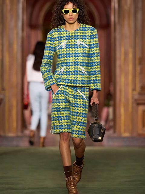 Коллекция Louis Vuitton Resort 2027 (111710-louis-vuitton-08.jpg) Коллекция Louis Vuitton Resort 2027 (111710-louis-vuitton-08.jpg)