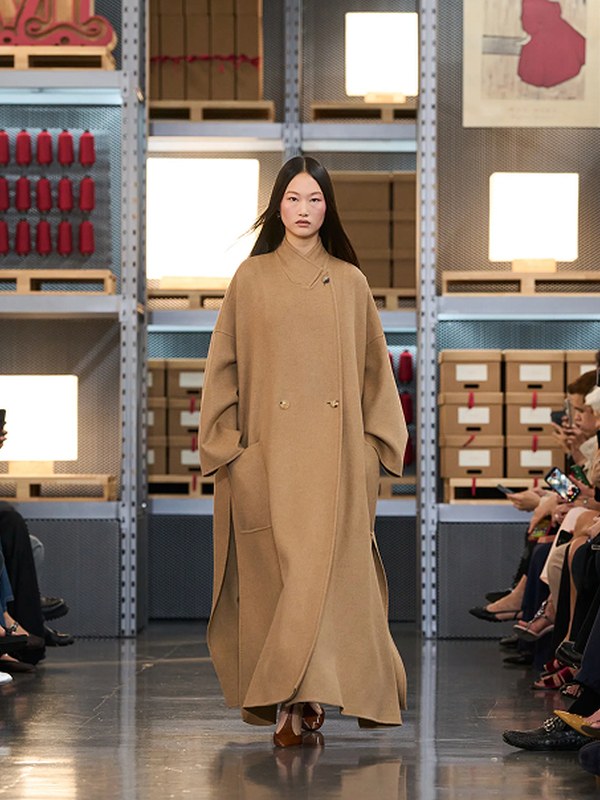 Коллекция Max Mara Resort 2027  (112028-max-mara-resort-10.jpg)
