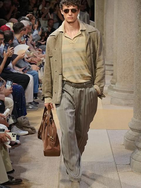 Коллекция Giorgio Armani menswear весна-лето 2027 (112071-giorgio-armani-menswear-03.jpg)