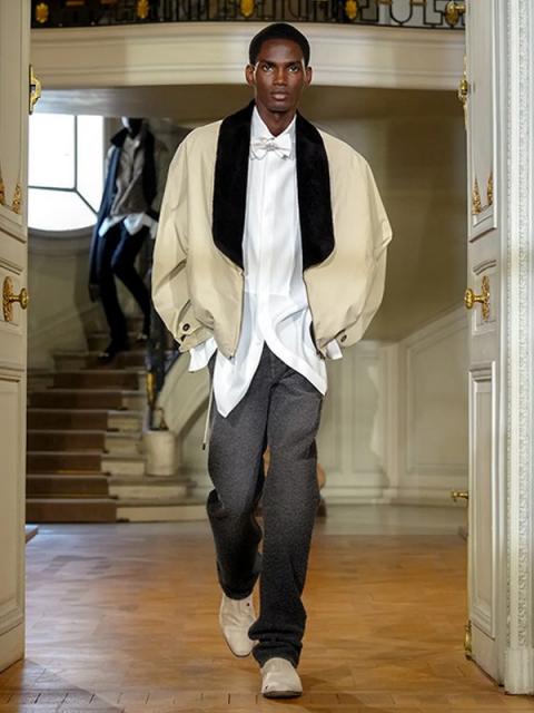 Коллекция Dior Homme menswear весна-лето 2027 (112115-dior-homme-menswear-09.jpg)