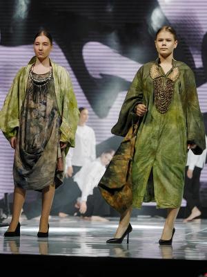 XXXV Белорусский фестиваль моды и фото «Мельница моды» (112127-xxxv-belorusskij-festival-mody-i-foto-melnica-mody-04.jpg)