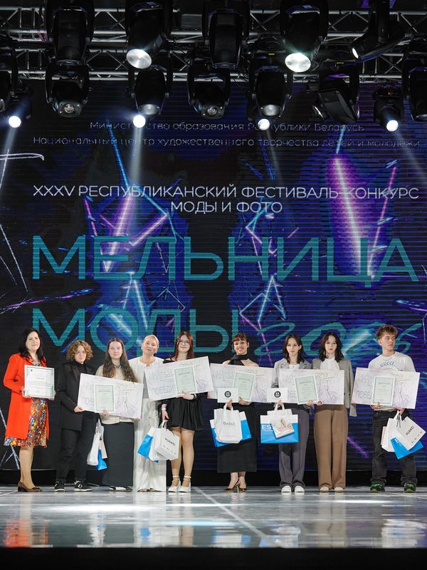 XXXV Белорусский фестиваль моды и фото «Мельница моды» (112127-xxxv-belorusskij-festival-mody-i-foto-melnica-mody-06.jpg)