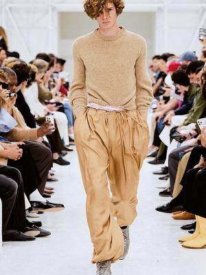 Коллекция Celine menswear весна-лето 2027 (112236-celine-menswear-ss-08.jpg)