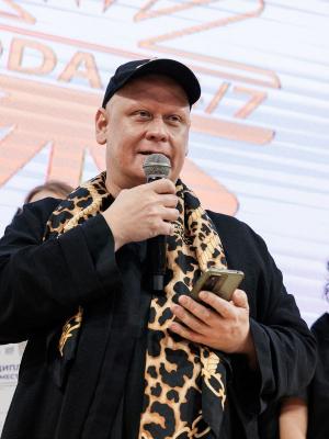 В Москве подвели итоги Всероссийского фестиваля молодых дизайнеров «Точка ru» (112265-tochka-ru-01.jpg)