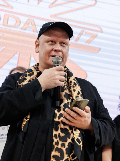 В Москве подвели итоги Всероссийского фестиваля молодых дизайнеров «Точка ru» (112265-tochka-ru-01.jpg)