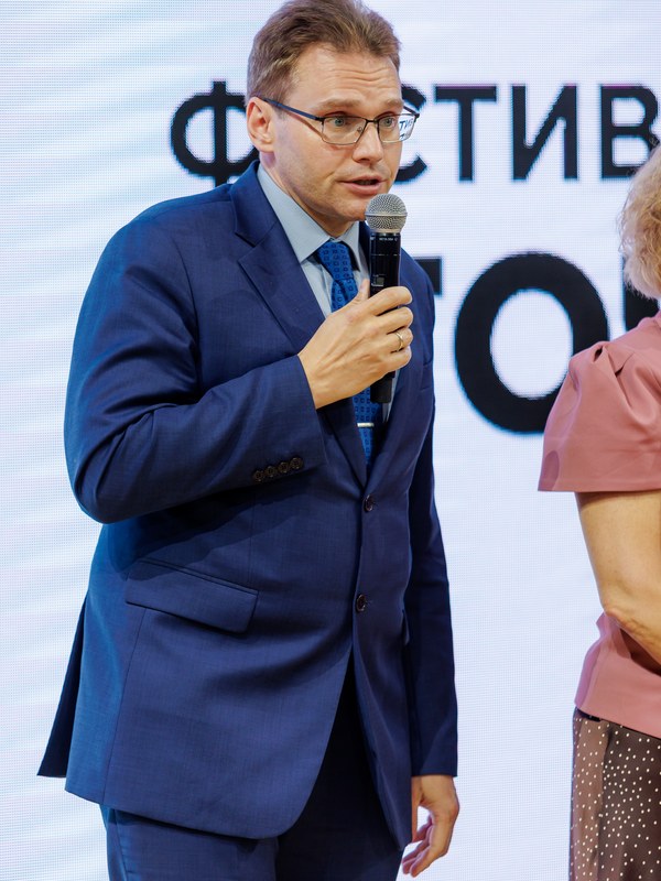 В Москве подвели итоги Всероссийского фестиваля молодых дизайнеров «Точка ru» (112265-tochka-ru-06.jpg)