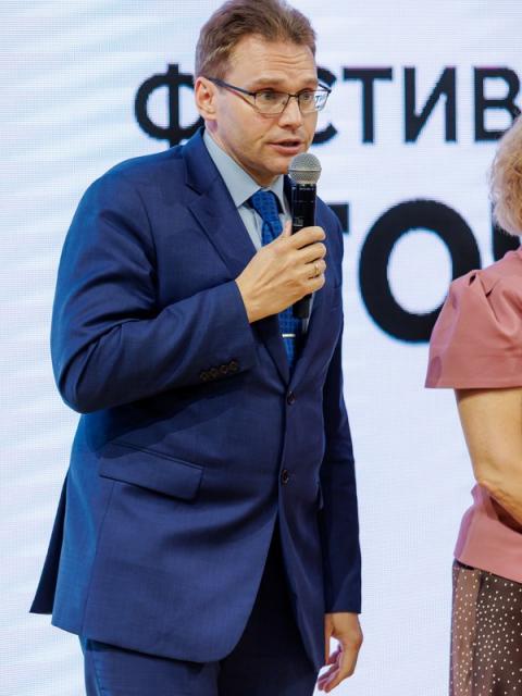 В Москве подвели итоги Всероссийского фестиваля молодых дизайнеров «Точка ru» (112265-tochka-ru-06.jpg)