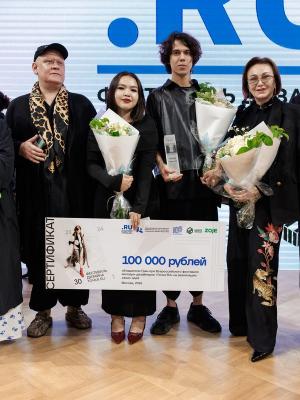 В Москве подвели итоги Всероссийского фестиваля молодых дизайнеров «Точка ru» (112265-tochka-ru-b.jpg)