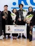 В Демонстрационном зале ГУМа подвели итоги Всероссийского фестиваля молодых дизайнеров «Точка ru», организованного Российским государственным университетом имени Алексея Николаевича Косыгина. Гран-при конкурса получили Евгения Артонова с коллекцией «Сырай» и Тимур Хамраев, представивший коллекцию «Евразия.РУ». Фестиваль вошел в программу юбилейных мероприятий, посвященных 105-летию Университета.