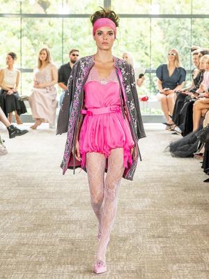 Коллекция Yanina Couture осень-зима 2026/27 (112291-yanina-fw-04.jpg)