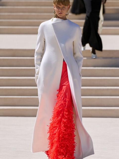 Коллекция Balenciaga Couture осень-зима 2026/27 (112320-balenciaga-couture-fw-02.jpg) Коллекция Balenciaga Couture осень-зима 2026/27 (112320-balenciaga-couture-fw-02.jpg)