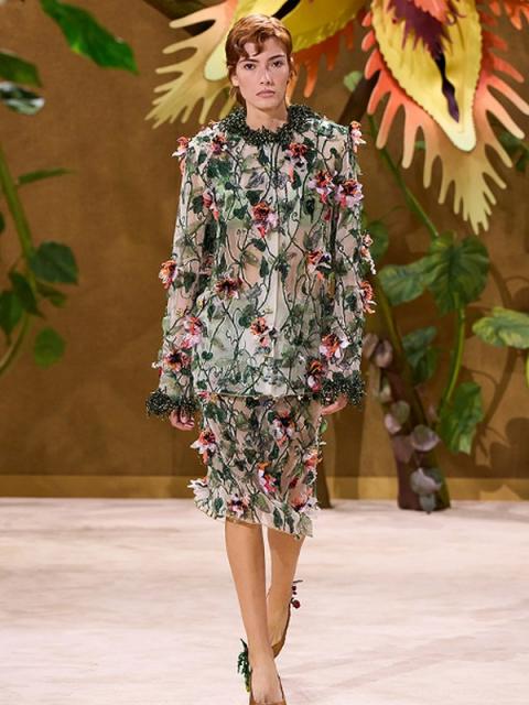 Коллекция Chanel Couture осень-зима 2026/27 (112404-chanel-couture-02.jpg) Коллекция Chanel Couture осень-зима 2026/27 (112404-chanel-couture-02.jpg)