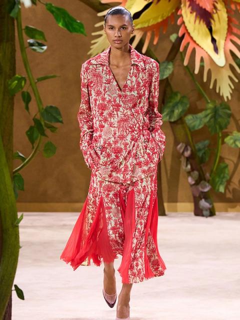 Коллекция Chanel Couture осень-зима 2026/27 (112404-chanel-couture-09.jpg) Коллекция Chanel Couture осень-зима 2026/27 (112404-chanel-couture-09.jpg)