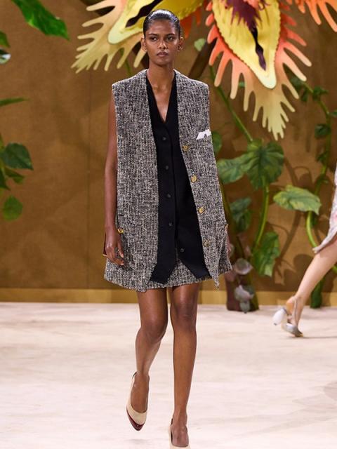 Коллекция Chanel Couture осень-зима 2026/27 (112404-chanel-couture-10.jpg) Коллекция Chanel Couture осень-зима 2026/27 (112404-chanel-couture-10.jpg)