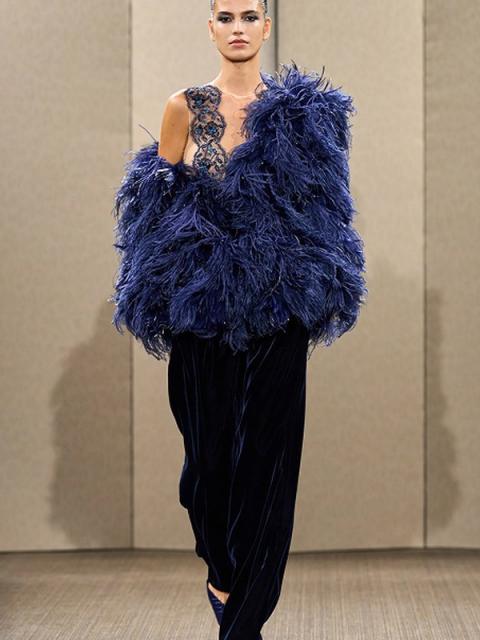 Коллекция Giorgio Armani Prive Couture осень-зима 2026/27 (112432-giorgio-armani-couture-05.jpg)
