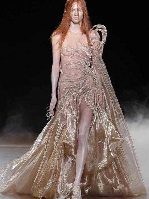 Коллекция Iris Van Herpen Couture осень-зима 2026/27 (112479-iris-van-herpen-02.jpg) Коллекция Iris Van Herpen Couture осень-зима 2026/27 (112479-iris-van-herpen-02.jpg)
