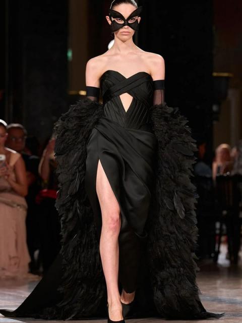 Коллекция Elie Saab Couture осень-зима 2026/27 (112529-elie-saab-couture-02.jpg) Коллекция Elie Saab Couture осень-зима 2026/27 (112529-elie-saab-couture-02.jpg)