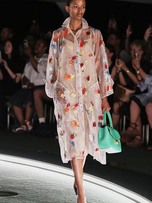 Коллекция Willy Chavarria menswear весна-лето 2027 (112540-chavarria-menswear-03.jpg)