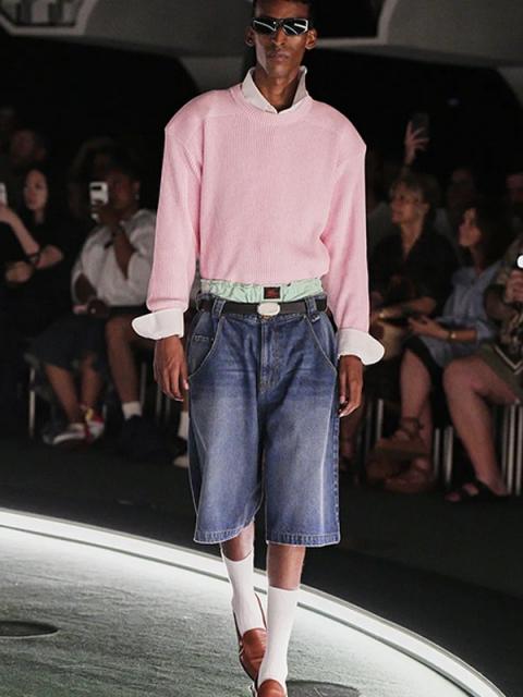 Коллекция Willy Chavarria menswear весна-лето 2027 (112540-chavarria-menswear-b.jpg) Коллекция Willy Chavarria menswear весна-лето 2027 (112540-chavarria-menswear-b.jpg)