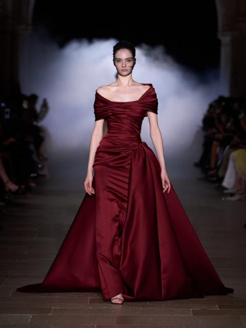 Коллекция Zuhair Murad Couture осень-зима 2026 (112595-zuhair-murad-couture-01.jpg)