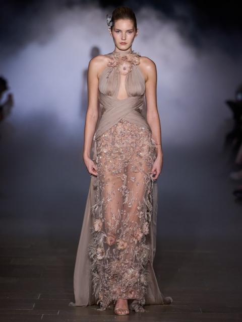 Коллекция Zuhair Murad Couture осень-зима 2026 (112595-zuhair-murad-couture-06.jpg)