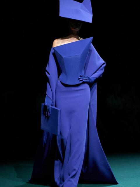 Коллекция Robert Wun Couture осень-зима 2026/27 (112657-robert-wun-couture-04.jpg) Коллекция Robert Wun Couture осень-зима 2026/27 (112657-robert-wun-couture-04.jpg)