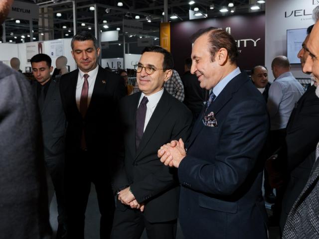 До старта 46 сезона выставки CPM одна неделя (112738-collection-premiere-moscow-46-05.jpg)