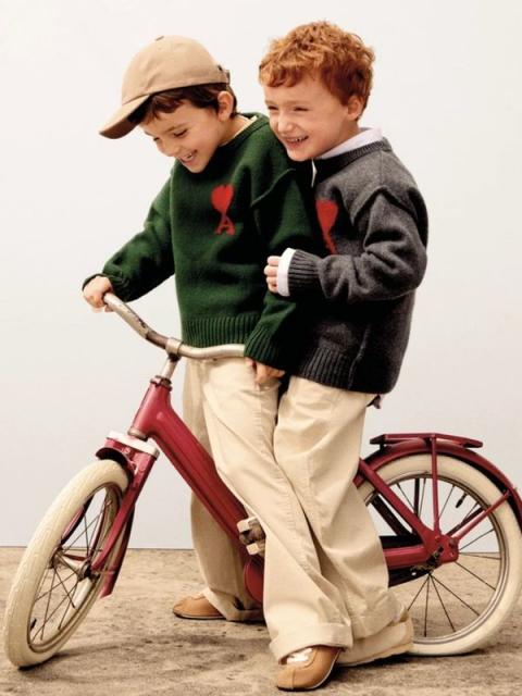 AMI Paris представил детскую линию AMI Kids (112806-ami-paris-kids-03.jpg)