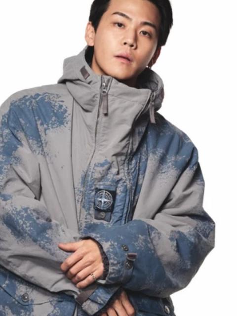 Stone Island представил кампанию коллекции осень-зима 2026/27 (112957-stone-island-fw-02.jpg) Stone Island представил кампанию коллекции осень-зима 2026/27 (112957-stone-island-fw-02.jpg)