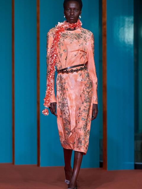 Коллекция Tory Burch весна-лето 2027 (113022-tory-burch-ss-03.jpg)