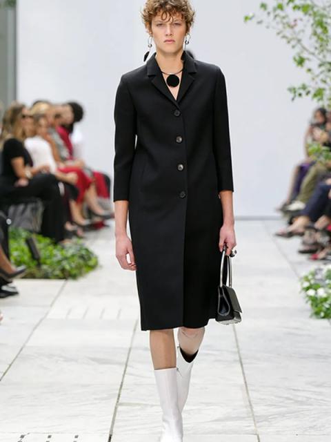 Коллекция Michael Kors весна-лето 2027 (113041-michael-kors-ss-01.jpg)