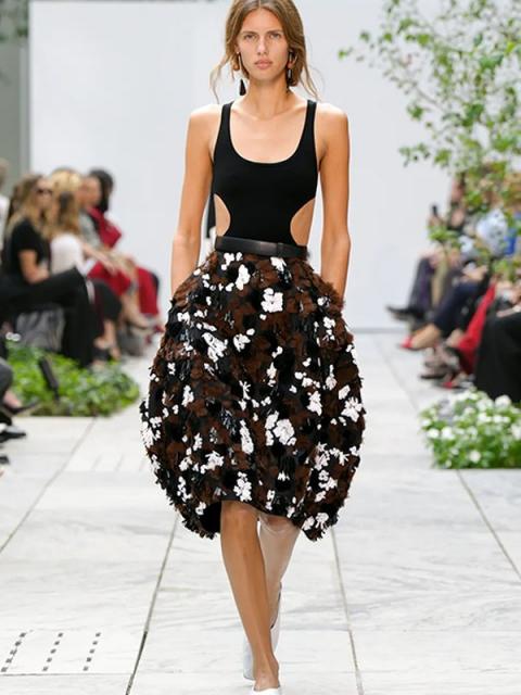 Коллекция Michael Kors весна-лето 2027 (113041-michael-kors-ss-b.jpg)
