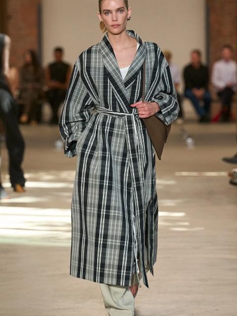 Коллекция Calvin Klein Collection весна-лето 2027 (113067-calvin-klein-ss-06.jpg) Коллекция Calvin Klein Collection весна-лето 2027 (113067-calvin-klein-ss-06.jpg)