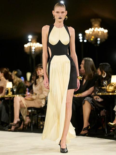 Коллекция Schiaparelli весна-лето 2027 (113388-schiaparelli-ss-06.jpg)