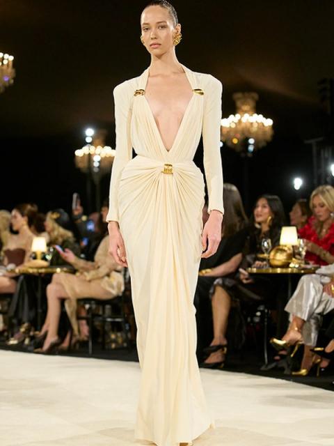 Коллекция Schiaparelli весна-лето 2027 (113388-schiaparelli-ss-11.jpg) Коллекция Schiaparelli весна-лето 2027 (113388-schiaparelli-ss-11.jpg)