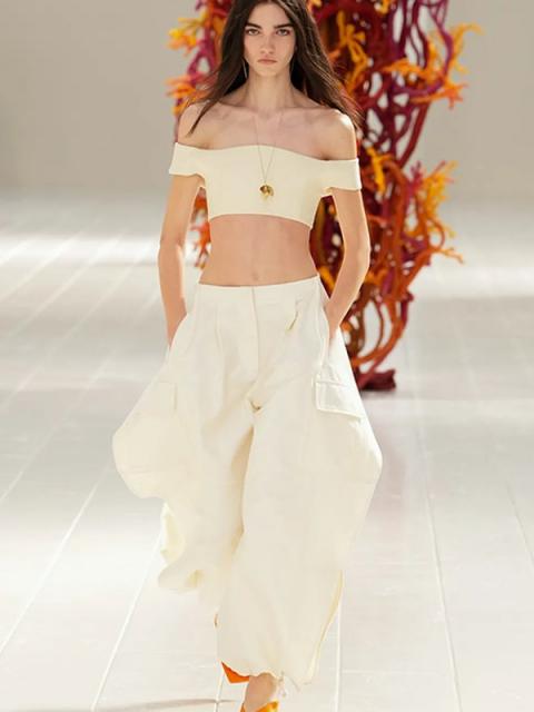 Коллекция Balenciaga весна-лето 2027 (113451-balenciaga-ss-03.jpg) Коллекция Balenciaga весна-лето 2027 (113451-balenciaga-ss-03.jpg)