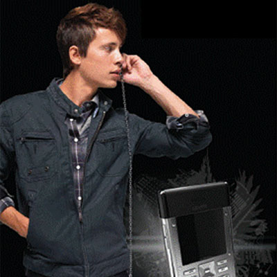 Вслед за специальными джинсами для iPod бренд Levi`s® выпустит мобильный телефон (1466.s.jpg)