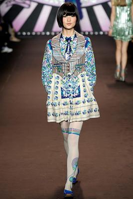 Модные платья лето 2010 от Anna Sui (19160.Sui_.10.jpg)