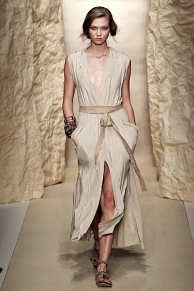 Юбилейные коллекции Donna Karan весна 2011 (19825.Karan_.09.jpg)