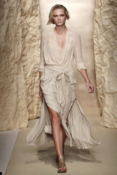 Юбилейные коллекции Donna Karan весна 2011 (19825.Karan_.11.jpg)