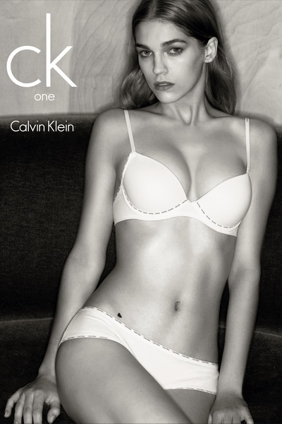 CK One: новая линия одежды от Calvin Klein (19922.CalvinKlein.01.jpg)
