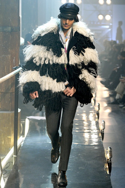 Мужские коллекции Prada и John Galliano FW-2011 (осень-зима) (22579.Prada_.09.jpg)