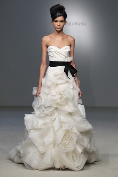 Новые коллекции Vera Wang FW-2011 (осень-зима) (22604.Wang_.16.jpg)