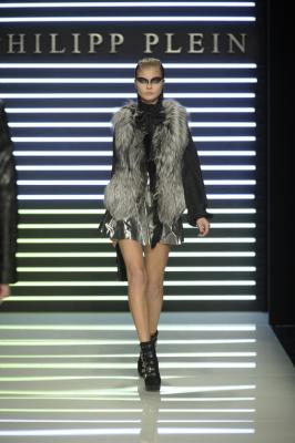 PHILIPP PLEIN FW-2011/12 (осень-зима). Элегантность на грани экстрима (22838.Phillipp.Plein.FW.2011.12.21.jpg)